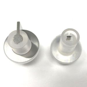 Manopola piano cottura Smeg 694975448 monta su modelli in descrizione - immagine 1