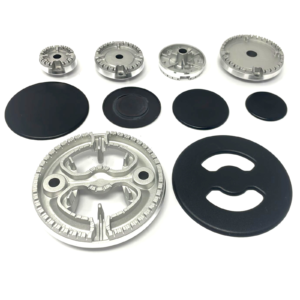 Ricambio kit bruciatori e piattelli spartifiamma tripla corona opachi cucina a gas piano cottura Ariston Hotpoint Indesit 4 fuochi - immagine 1